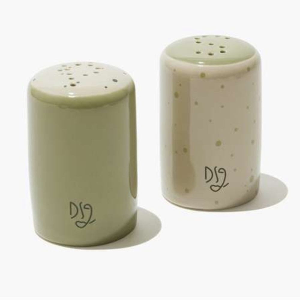 Darling spring salt and pepper shaker set